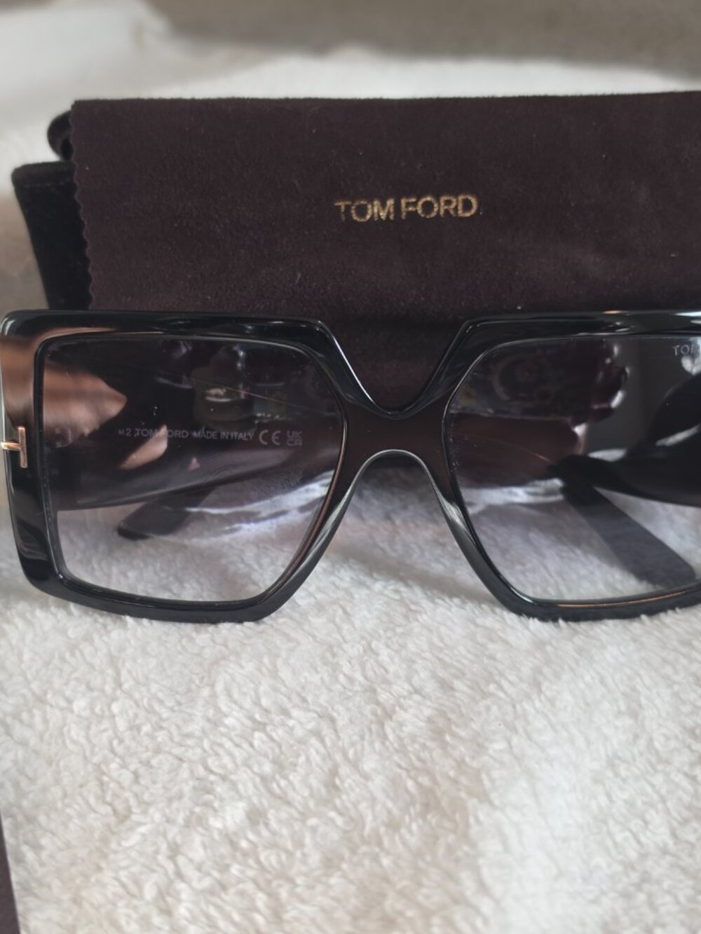 Tom Ford Quinn 57mm Oversized Square Sunglasses Black Gold